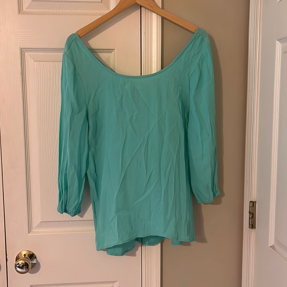 Large Zippered Back Teal Shirt